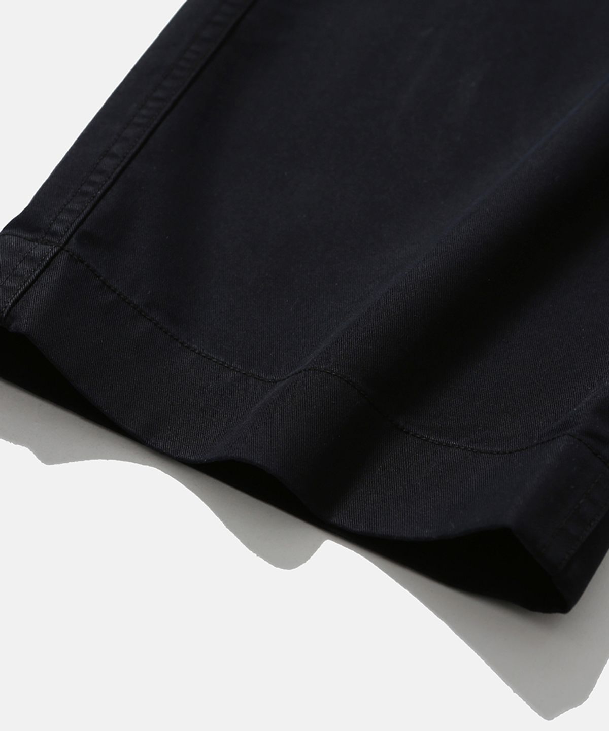 모이프(MOIF) [SS26] COMFY SKATER PANTS / BLACK