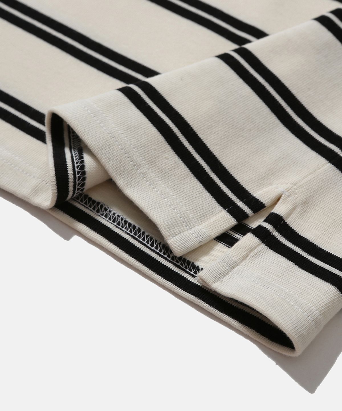 모이프(MOIF) [SS26] WIDE POLO L/S SHIRT / ECRU STRIPE