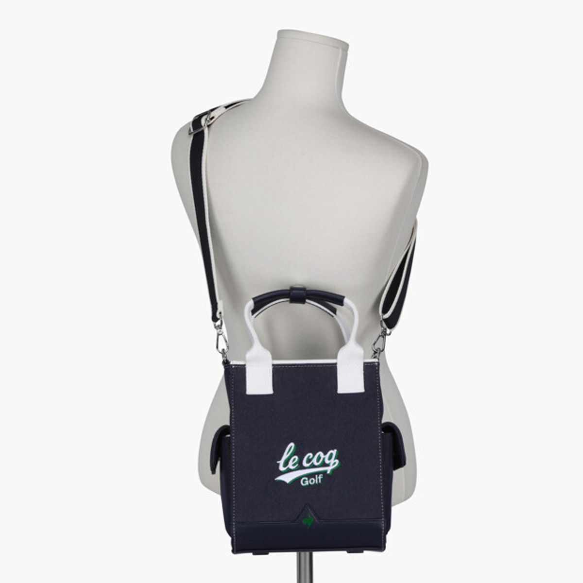 르꼬끄 골프(LECOQ GOLF) 여성 포켓 미니 토트백 _NAVY GR122LBG35