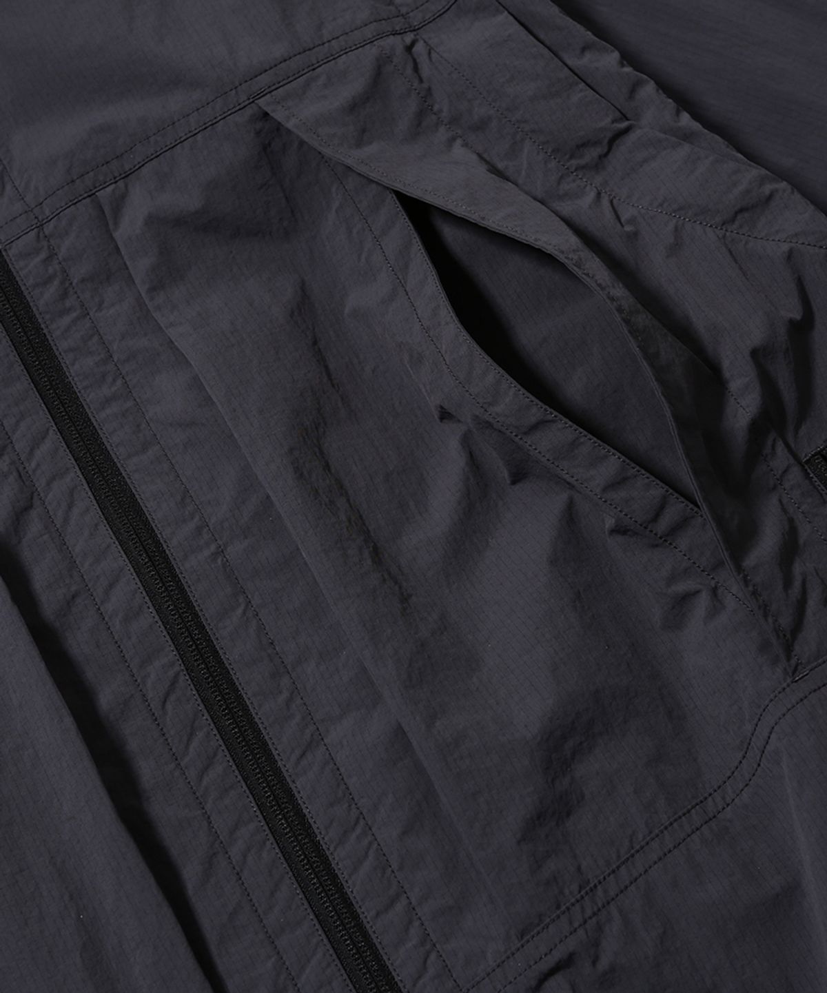 모이프(MOIF) [SS26] WIDE MODULAR PARKA / GRAPHITE