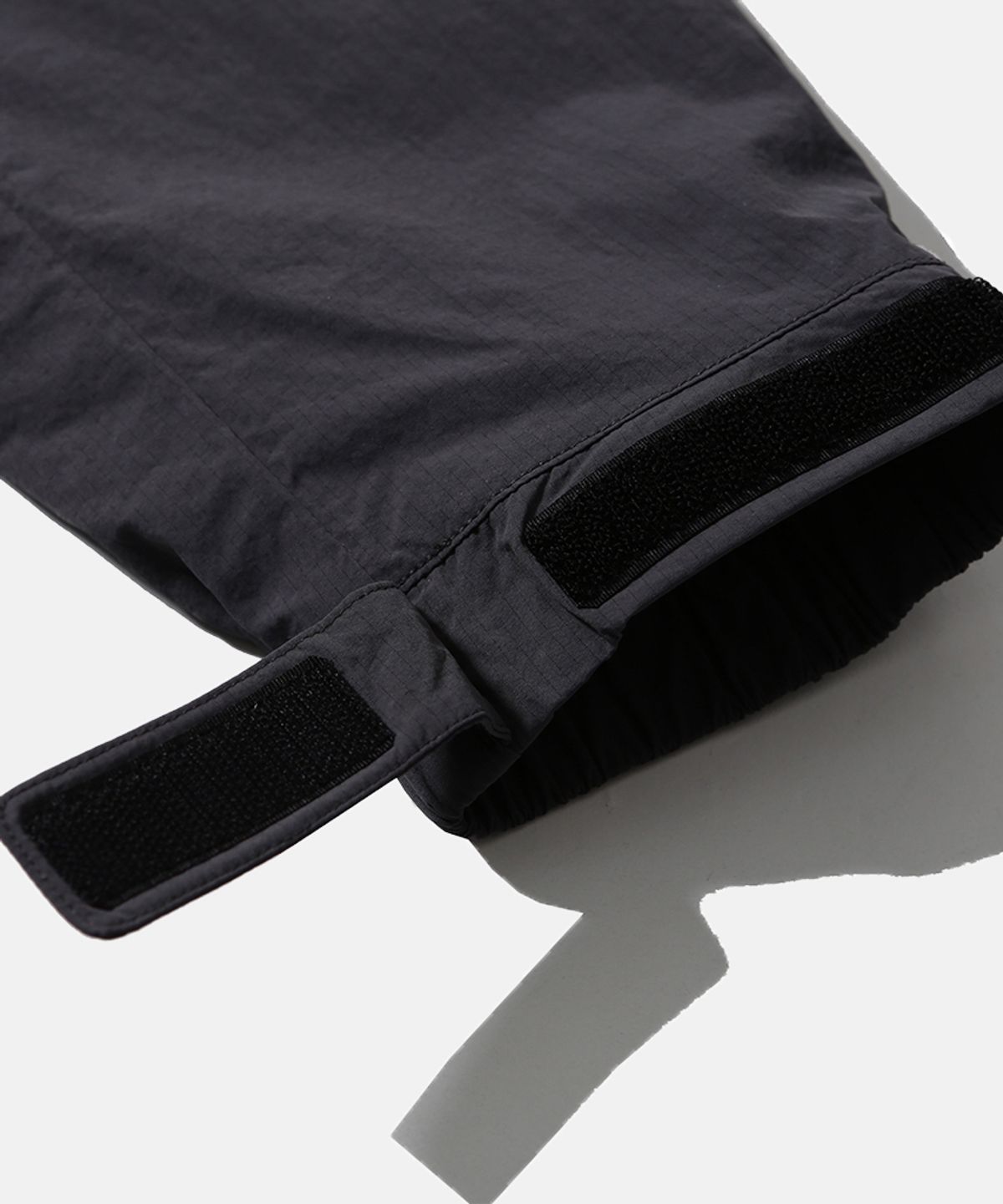 모이프(MOIF) [SS26] WIDE MODULAR PARKA / GRAPHITE