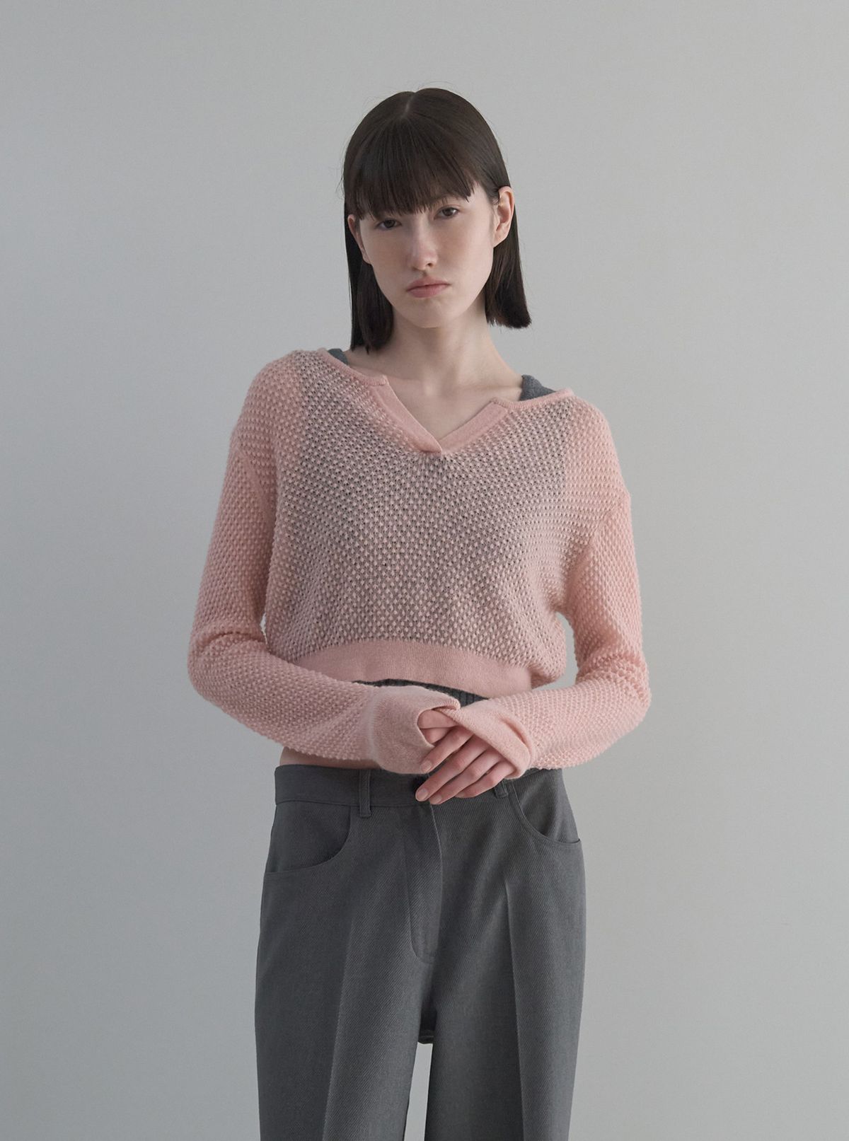 디에토(DEETO) Textured Henley Pullover [PINK]