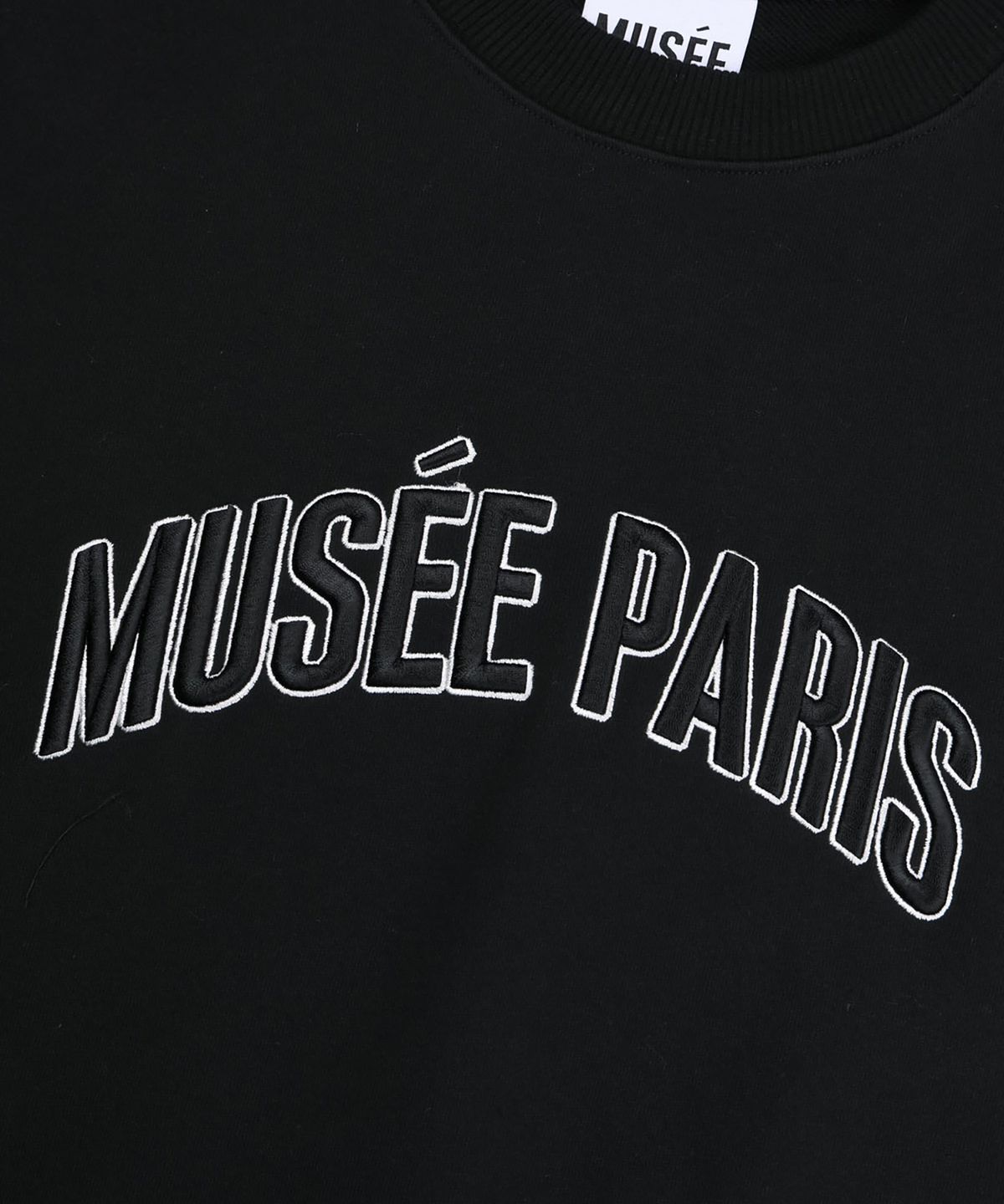 뮤제(MUSEE) POMPIDOU Oversized MUSEE PARIS Embroidery Sweatshirt_Black