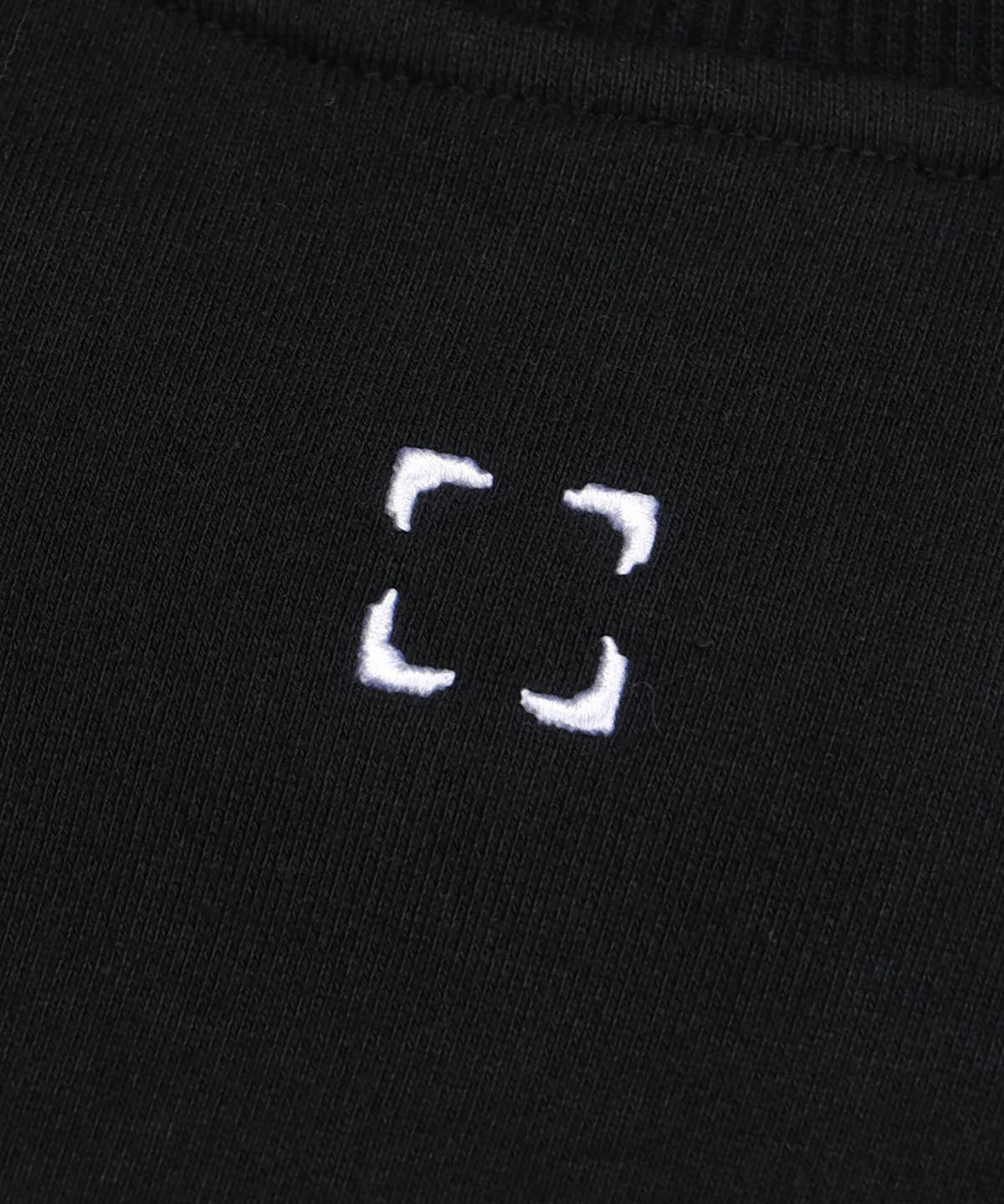 뮤제(MUSEE) POMPIDOU Oversized MUSEE PARIS Embroidery Sweatshirt_Black