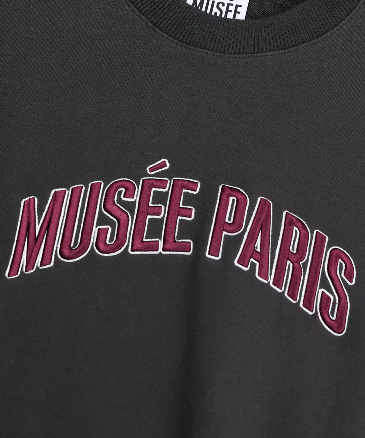 뮤제(MUSEE) POMPIDOU Oversized MUSEE PARIS Embroidery Sweatshirt_Gray