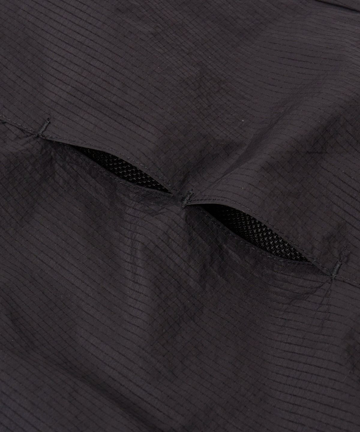 버터플라이 스포츠웨어(BUTTERFLY SPORTSWEAR) 나일론 벤틸레이션 트랙 팬츠 블랙