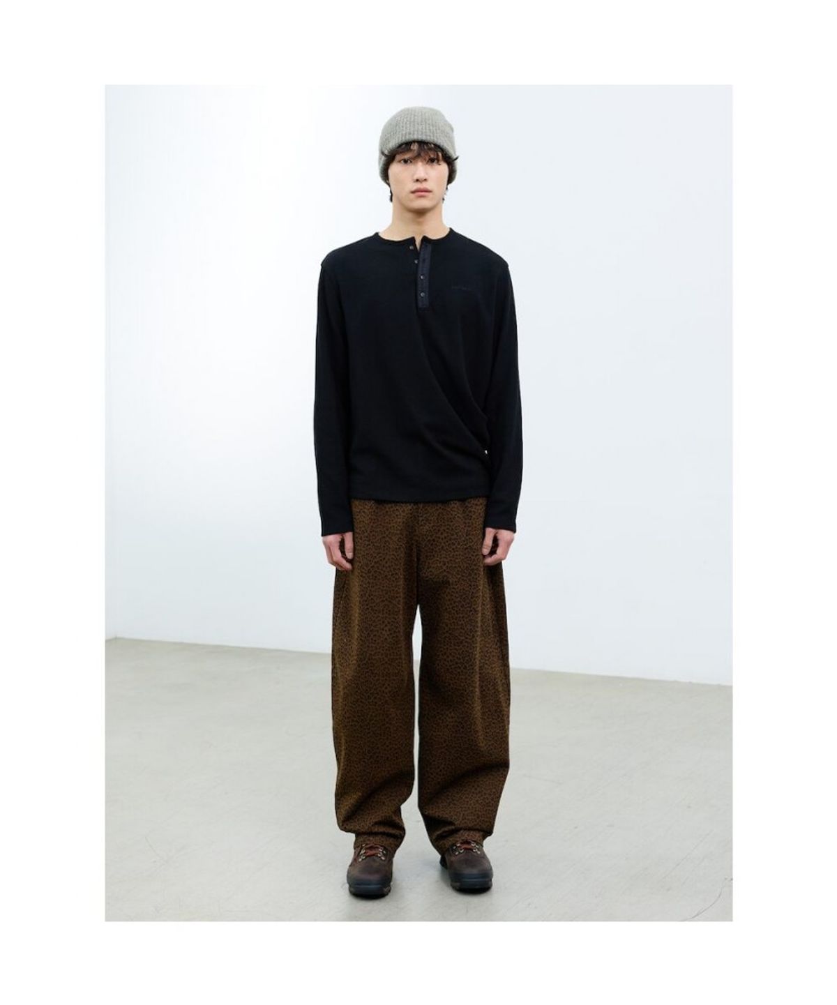 샌드 사운드(SAND SOUND) (UNISEX) 레오파드 와이드 오벌 밴딩 팬츠  브라운