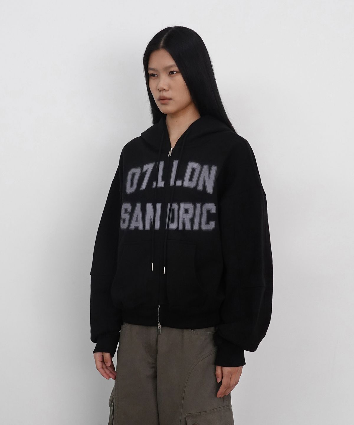 샌드릭(SANDRIC) OVERFIT HOOD ZIP UP_BLACK