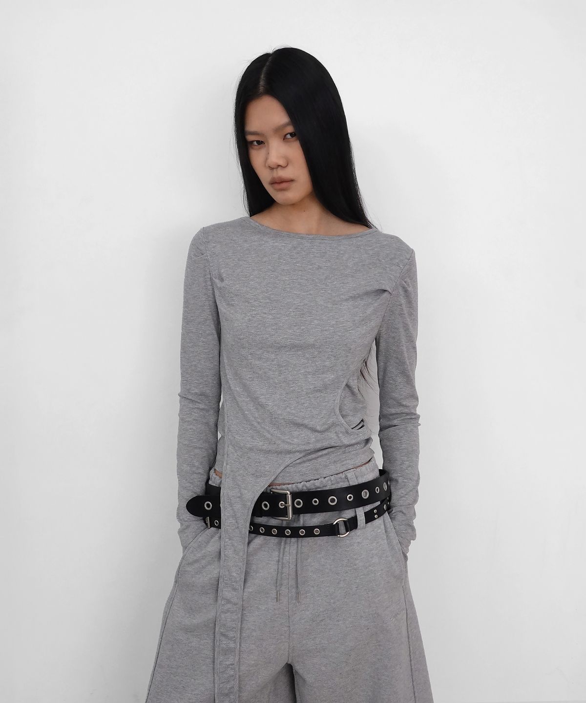 샌드릭(SANDRIC) Layered Strap Long Sleeve_Melange Grey