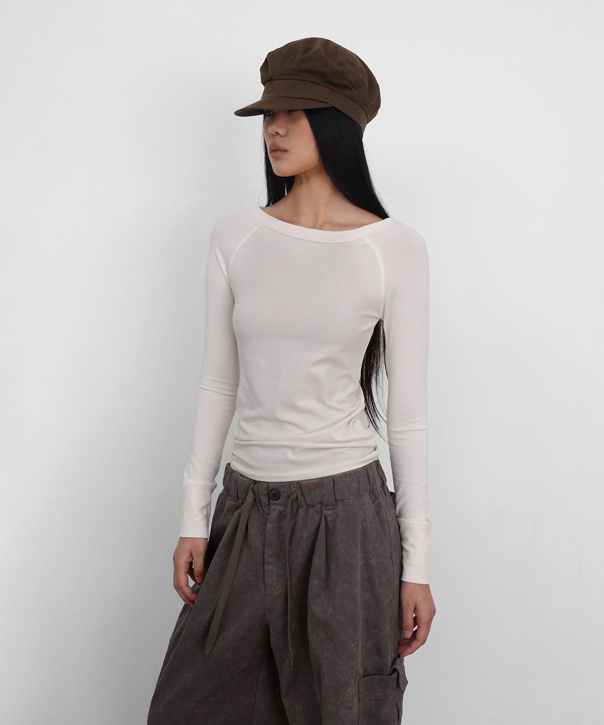 샌드릭(SANDRIC) Boat Neck Long Sleeve_Ivory