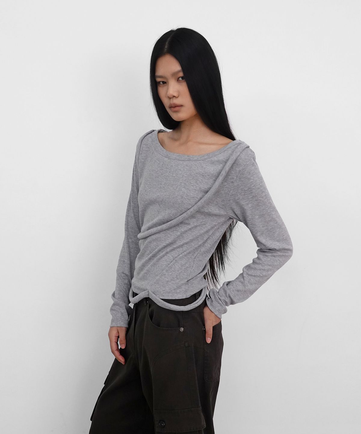 샌드릭(SANDRIC) Strap Wide Neck T_Melange Grey