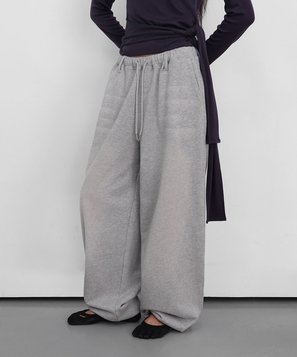 샌드릭(SANDRIC) Washed Overfit Sweatpants_Melange Grey