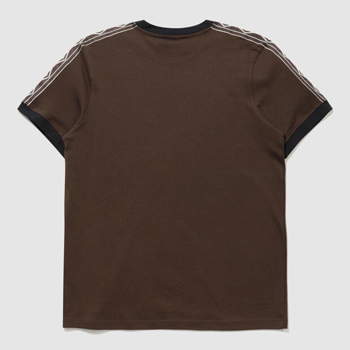 엄브로(UMBRO) NQ 테이프 반팔 티셔츠 브라운 UR111CRS32