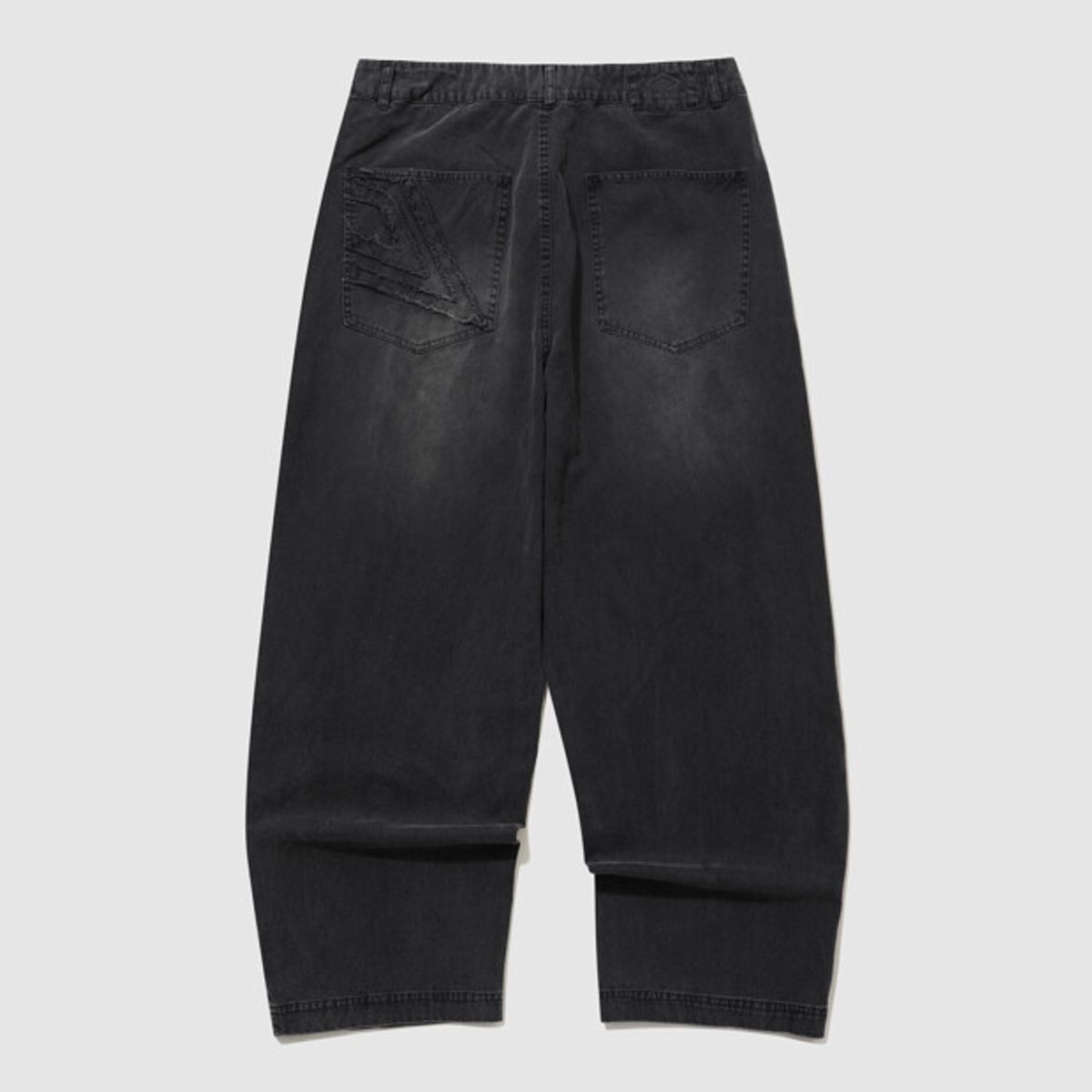 엄브로(UMBRO) NQ 워싱 드릴 데님 팬츠 흑청 UR111CPT31