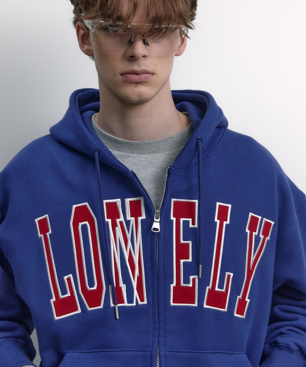 노앙(NOHANT) LONELY/LOVELY HOODIE ZIP-UP BLUE