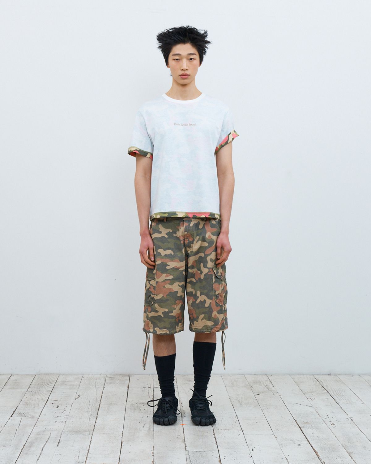 더뮤지엄비지터(THEMUSEUMVISITOR) WASHED CARGO BERMUDA PANTS (CAMO)