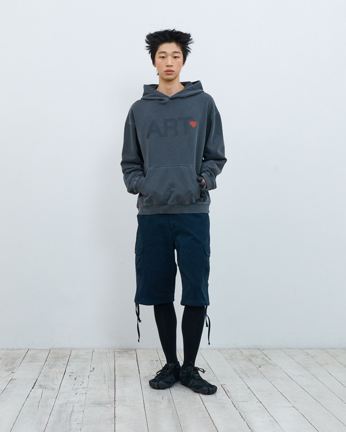 더뮤지엄비지터(THEMUSEUMVISITOR) WASHED CARGO BERMUDA PANTS (DEEP NAVY)