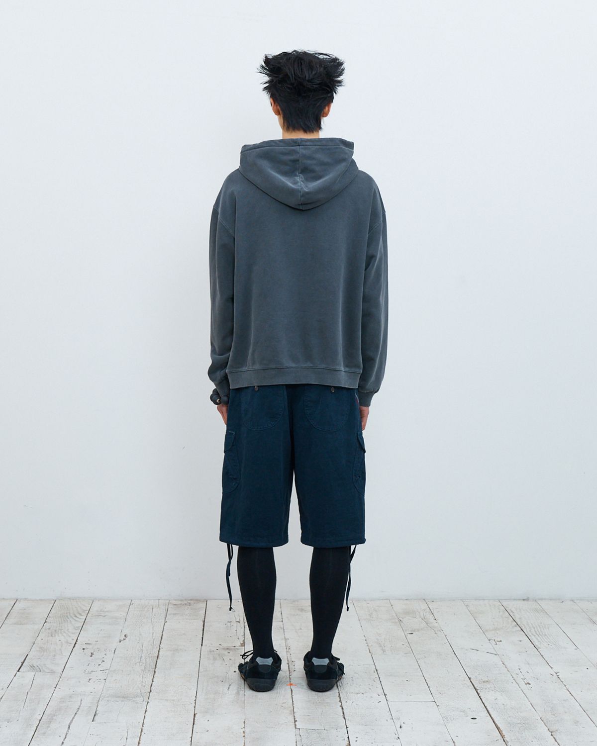 더뮤지엄비지터(THEMUSEUMVISITOR) WASHED CARGO BERMUDA PANTS (DEEP NAVY)