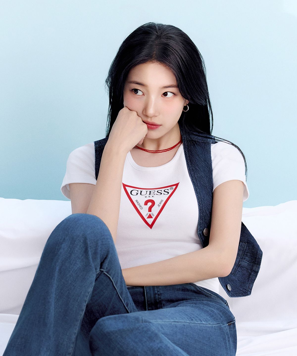 게스(GUESS) [SUZY] 2color 오리지널 삼각 골지 반팔티 OQ2K5405