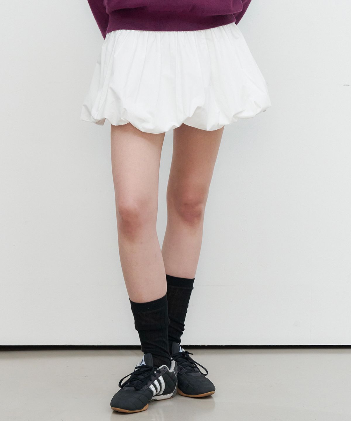 썸웨어버터(SOMEWHEREBUTTER) Cloudy Balloon Mini Skirt - Ivory