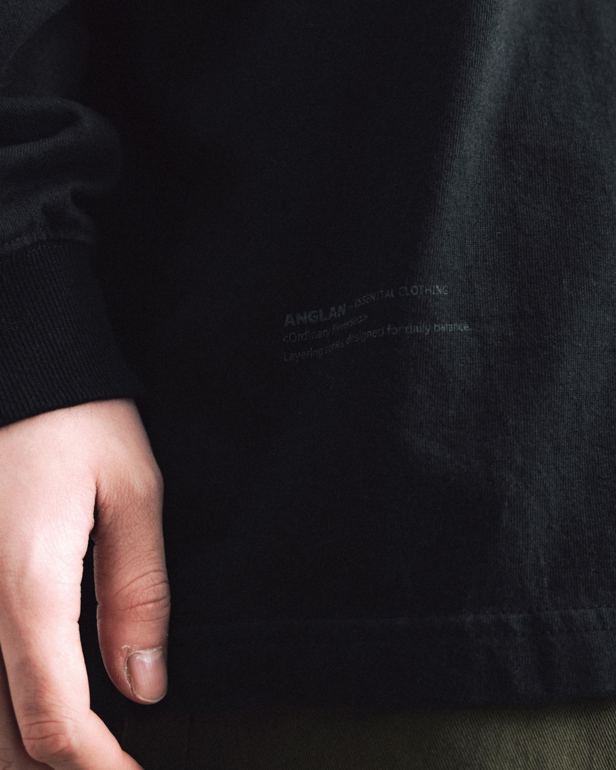 앵글런(ANGLAN) Essential Layer Long Sleeve - Black