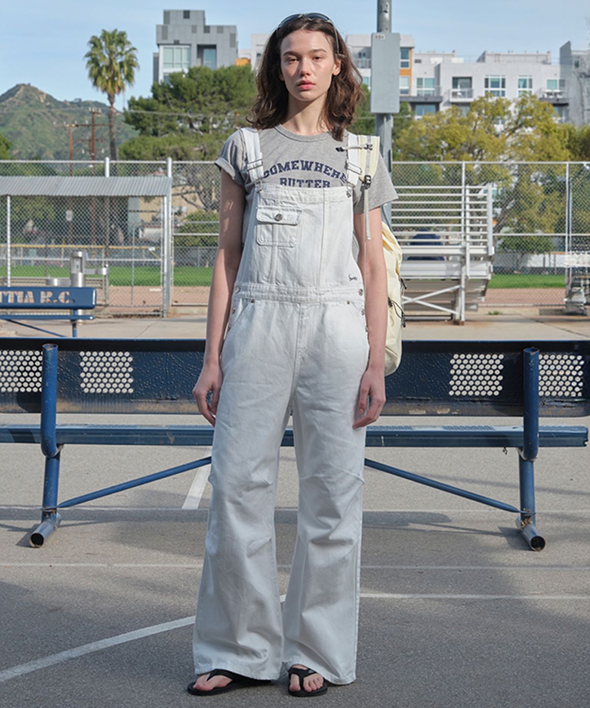 썸웨어버터(SOMEWHEREBUTTER) Hokey Cotton Overall - Ivory