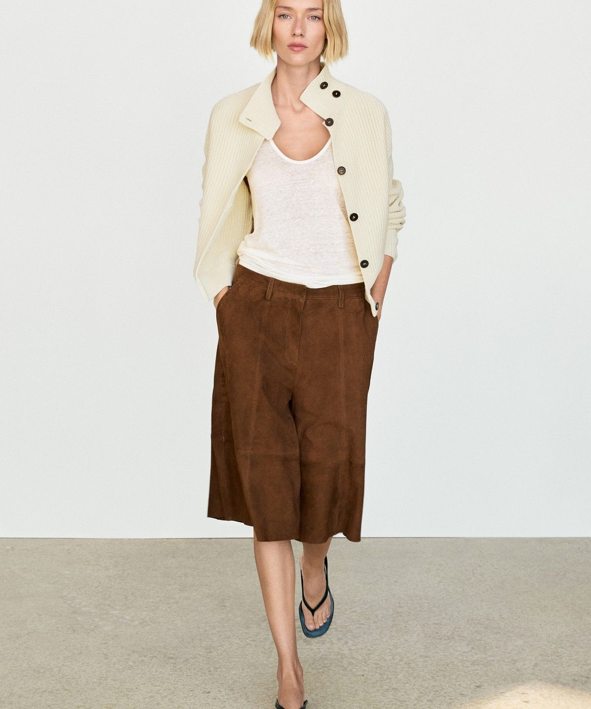 마시모두띠(MASSIMO DUTTI) 100% 코튼 터틀넥 니트 가디건