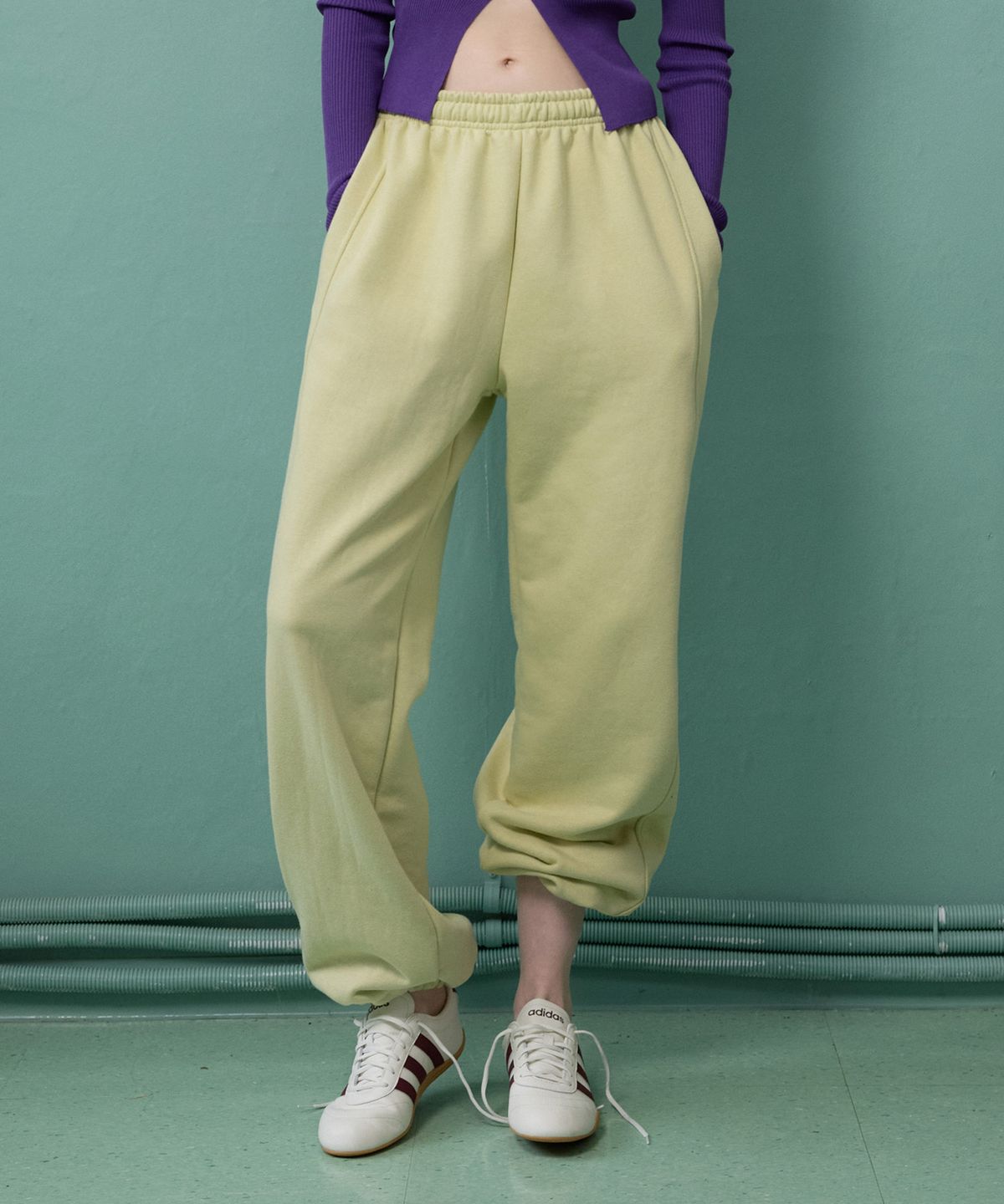 뮈르뮈르(MURMURE) 카렌 사이드라인 조거 팬츠_Karen Jogger Pants