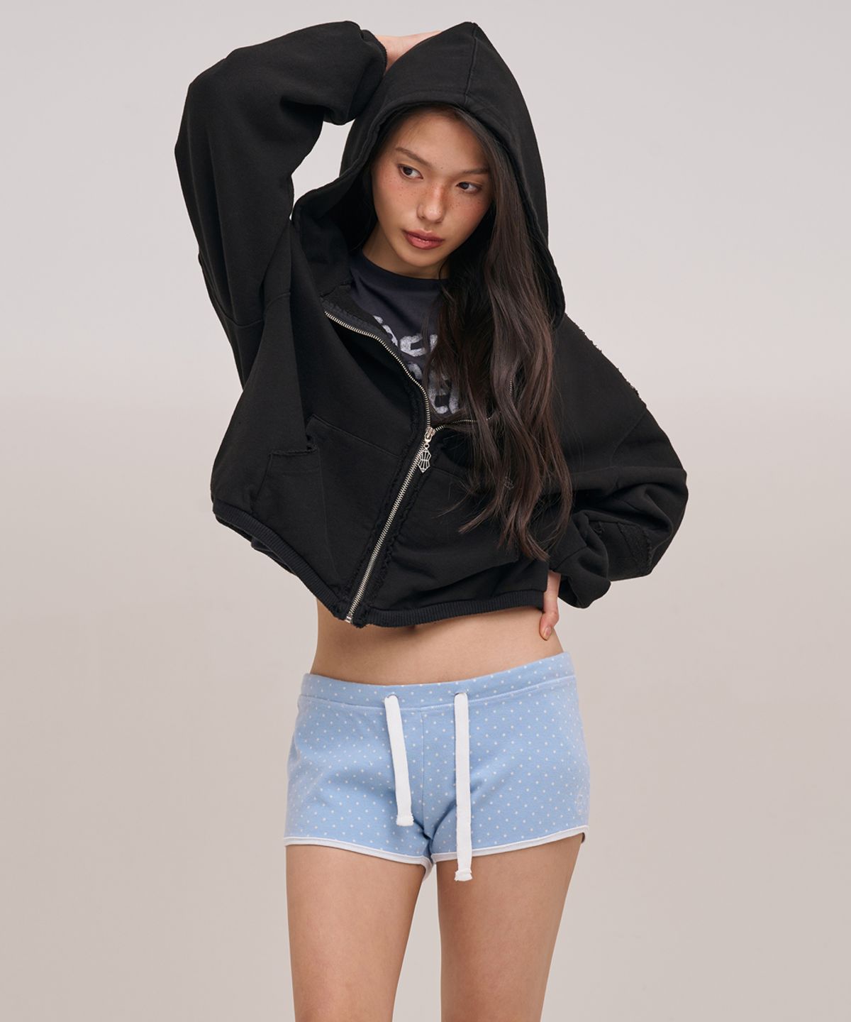 졸리앙볼(JOLIEENVOL) MICRO DOT SHORTS (BLUE)