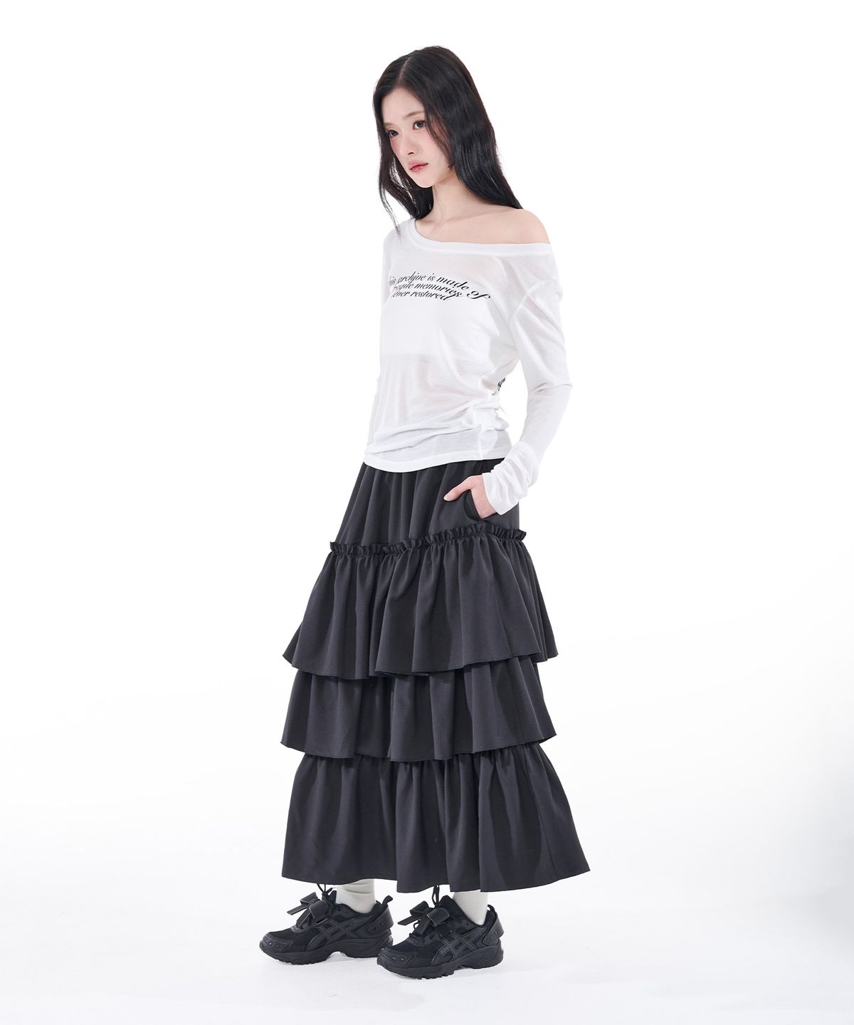 알키알카(ALKI ALKA) Tiered Maxi Skirt (Black)