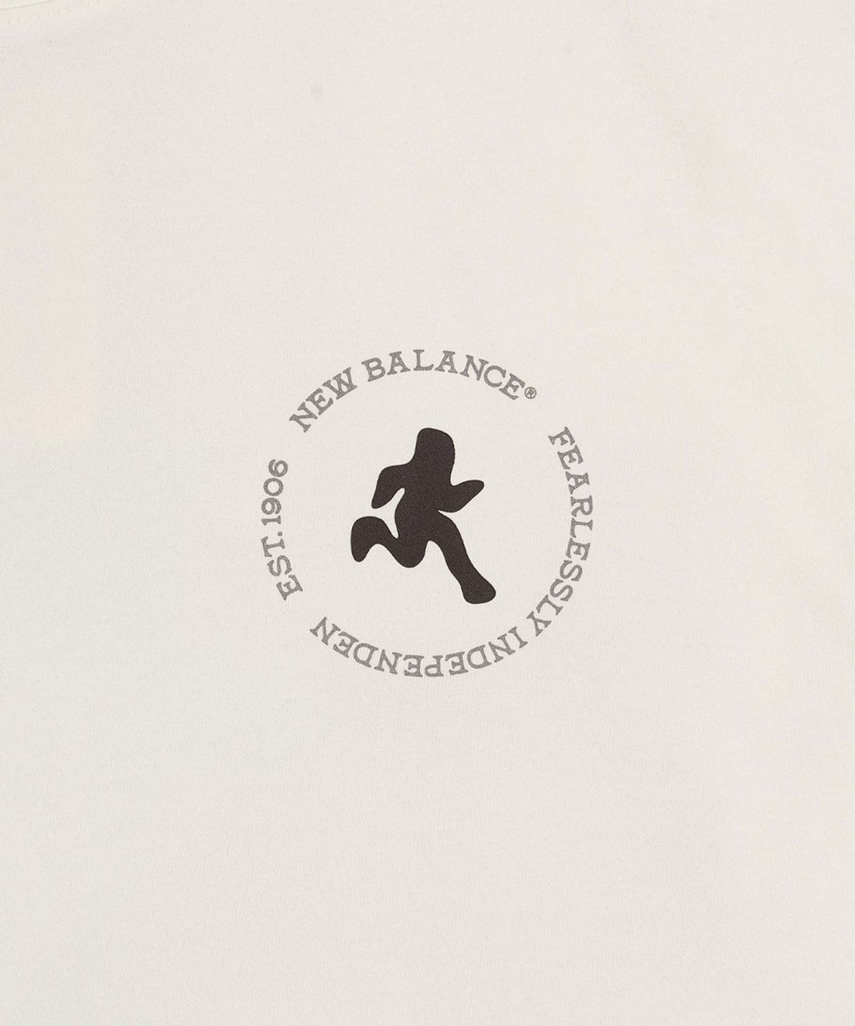 뉴발란스(NEW BALANCE) NBNEG25413 / UNI RC FROZEN 런앤노바 반팔티 (IVORY)