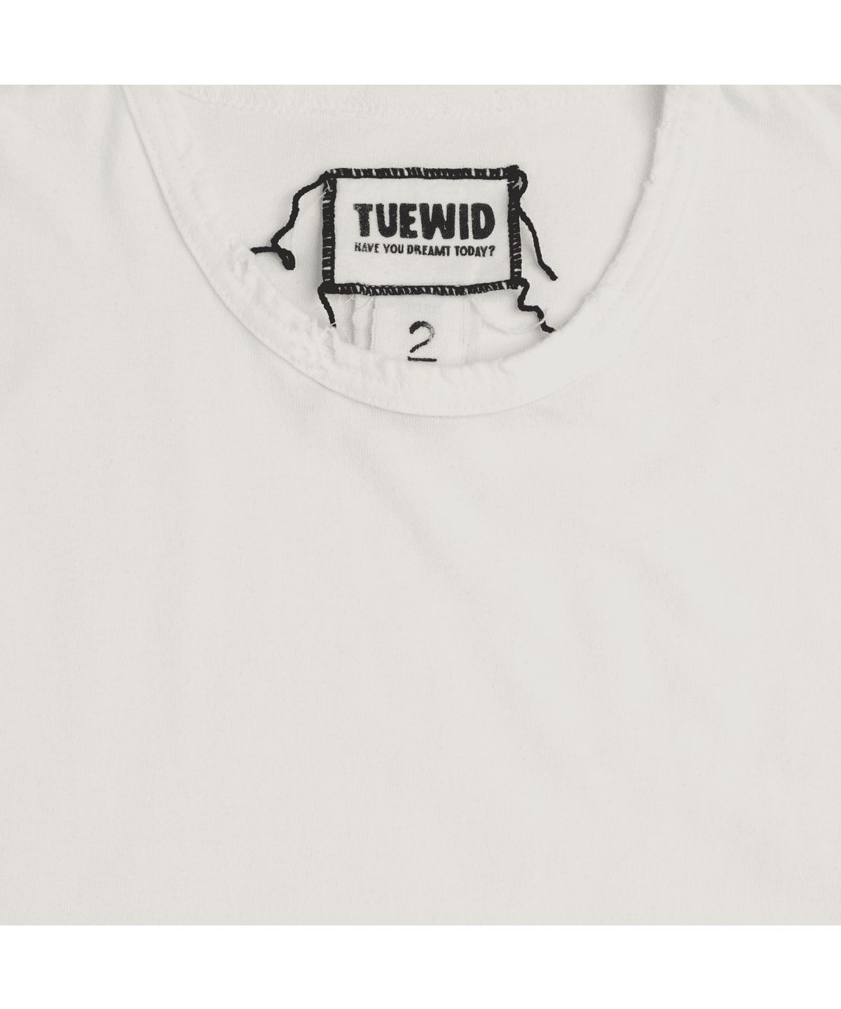 투위드(TUEWID) Aloha pineapple patchwork tee in white