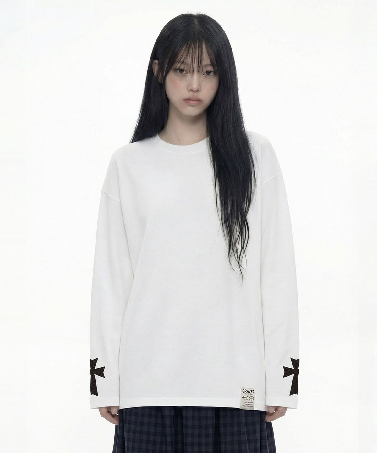 그레이버(GRAVER) [UNISEX]DOT CROSS GRAVE 롱슬리브 3color