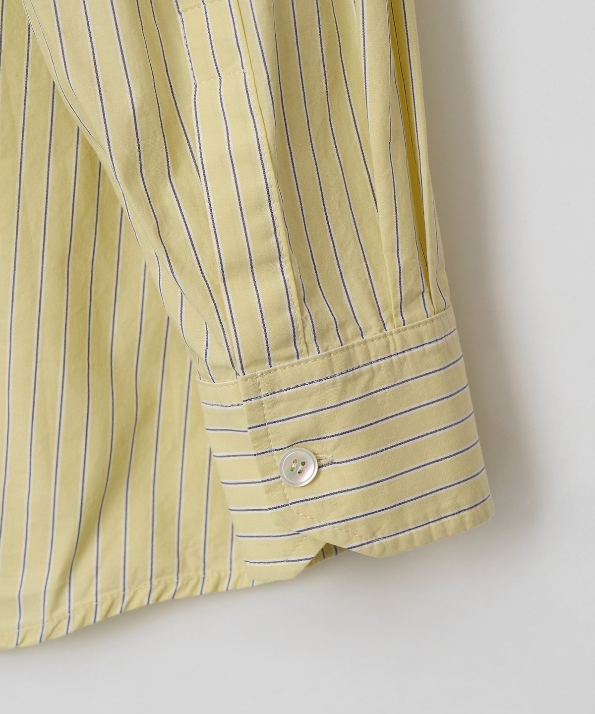 정감 스튜디오(JEONGGAM STUDIOS) Oversized Stripe Shirt_3 color