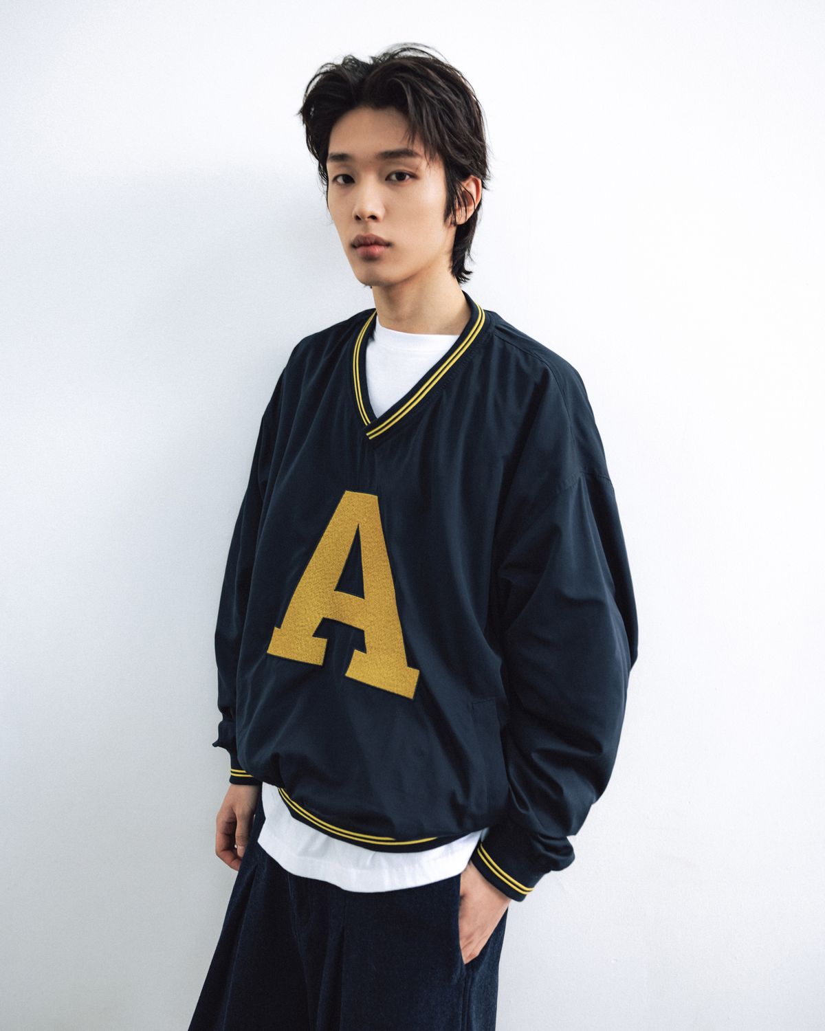 앵글런(ANGLAN) Lettermen Nylon Pullover - Navy