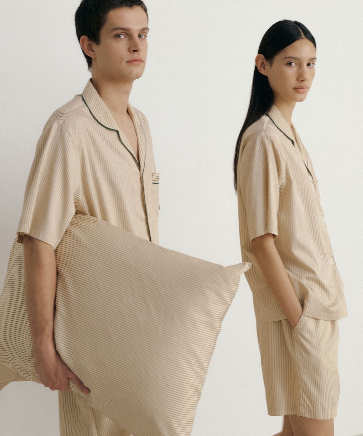 조스라운지(JO'S LOUNGE) [모달] (couple) Butter Short Pajama Set