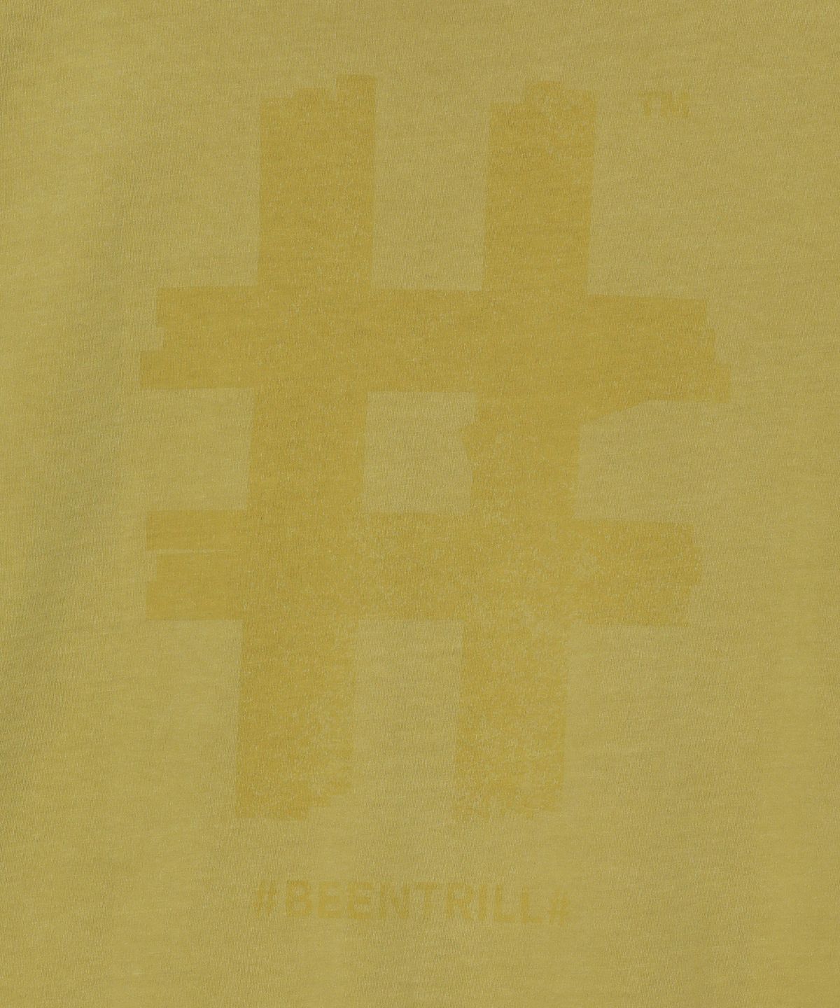 빈트릴(BEENTRILL) 빈티지 스탬프 해시태그 다잉 반팔티(머스타드)