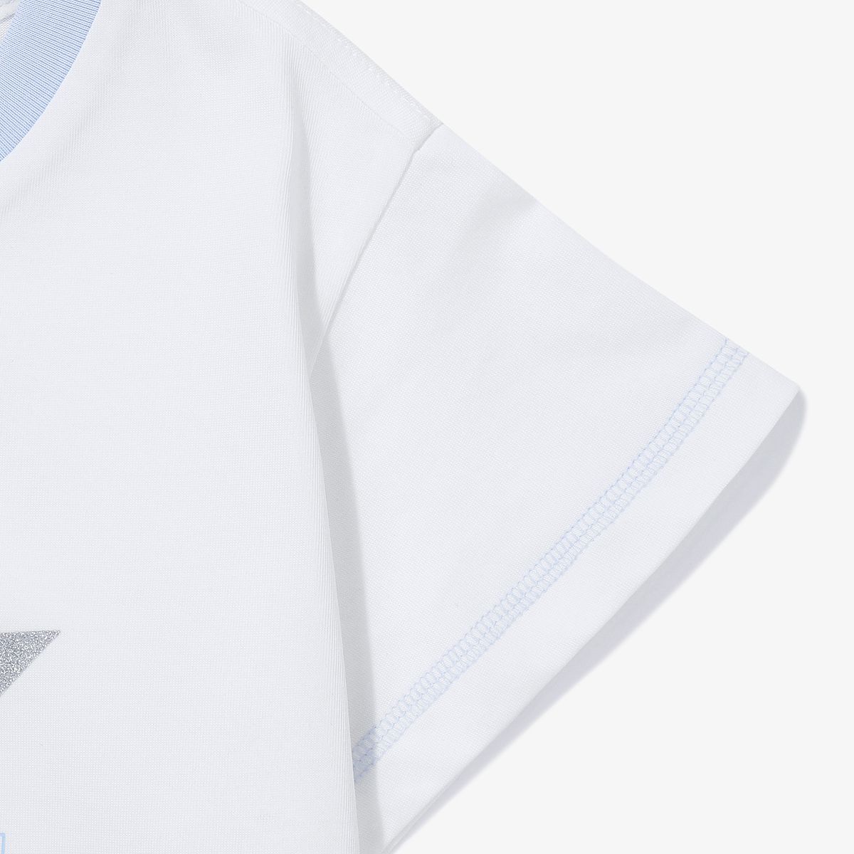휠라 키즈(FILA KIDS) 트윙클 스티치 크롭티