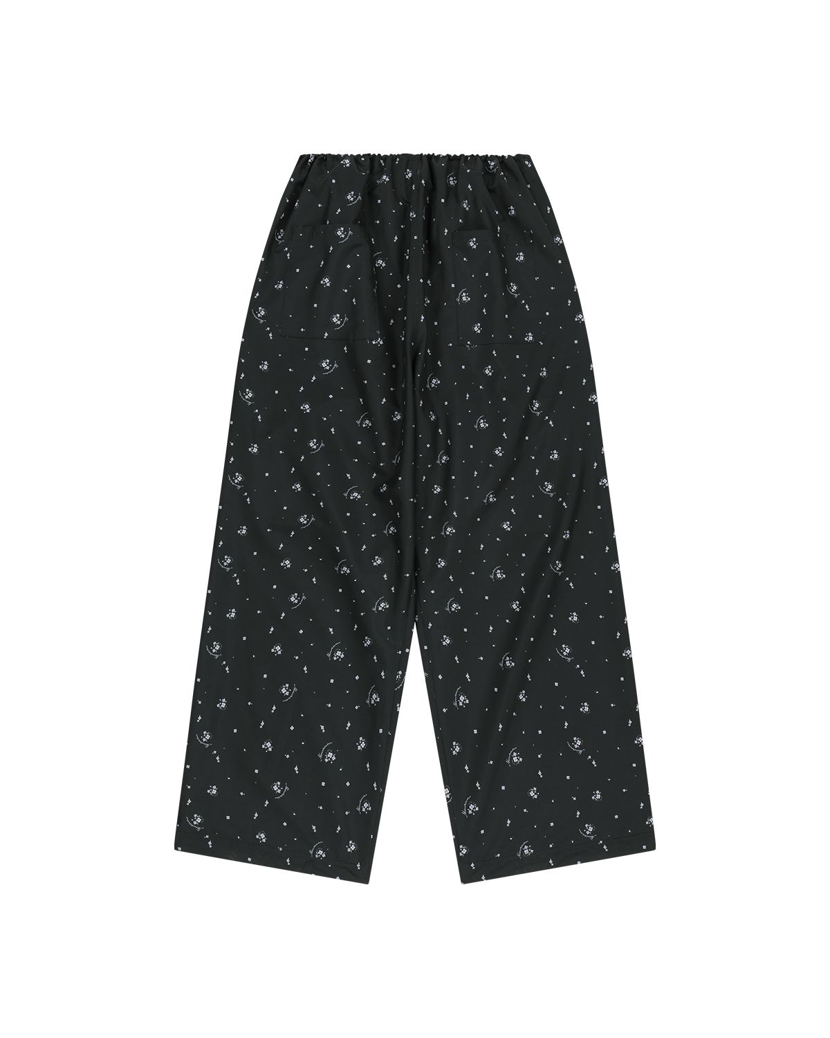 더뮤지엄비지터(THEMUSEUMVISITOR) W FLORAL PARACHUTE WIDE PANTS (BLACK)