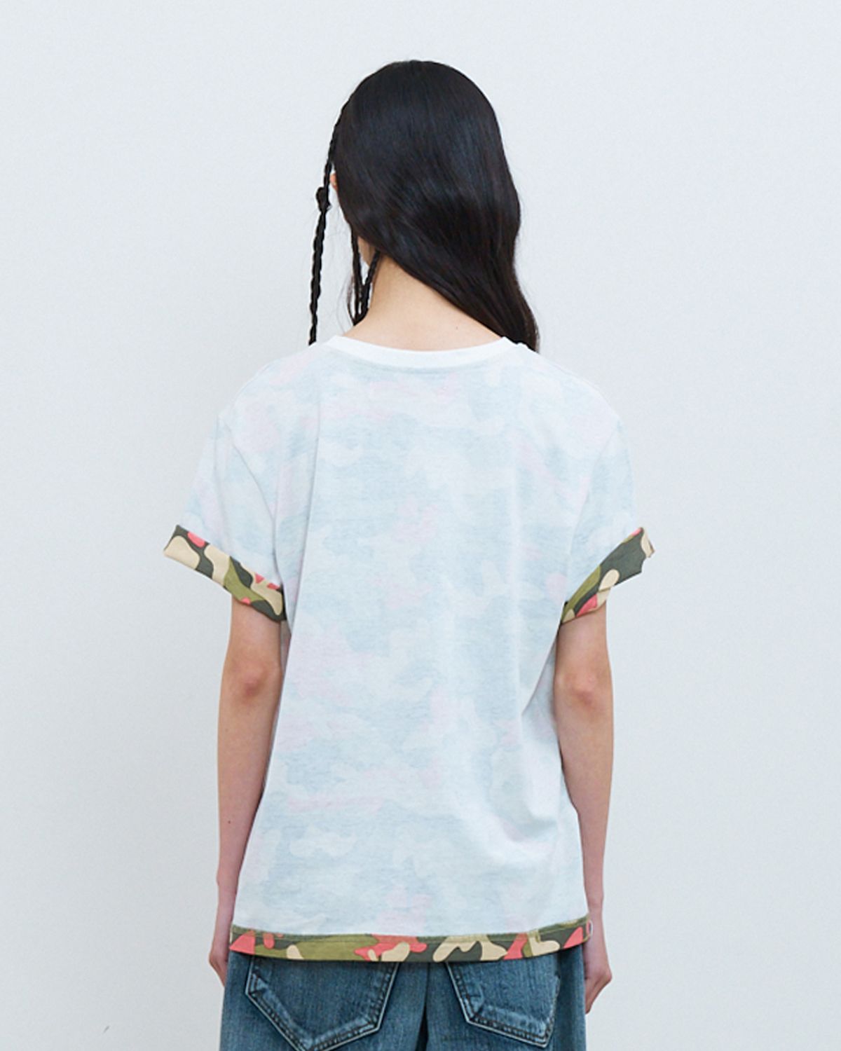 더뮤지엄비지터(THEMUSEUMVISITOR) VINTAGE WASHED CAMO LINED T-SHIRTS (WHITE)