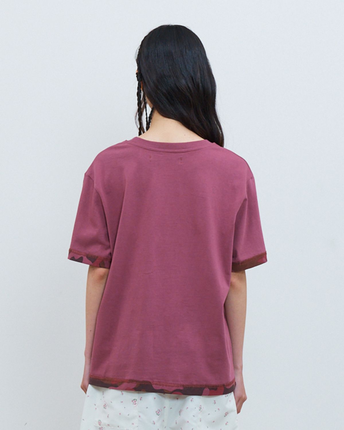 더뮤지엄비지터(THEMUSEUMVISITOR) VINTAGE WASHED CAMO LINED T-SHIRTS (BURGUNDY)