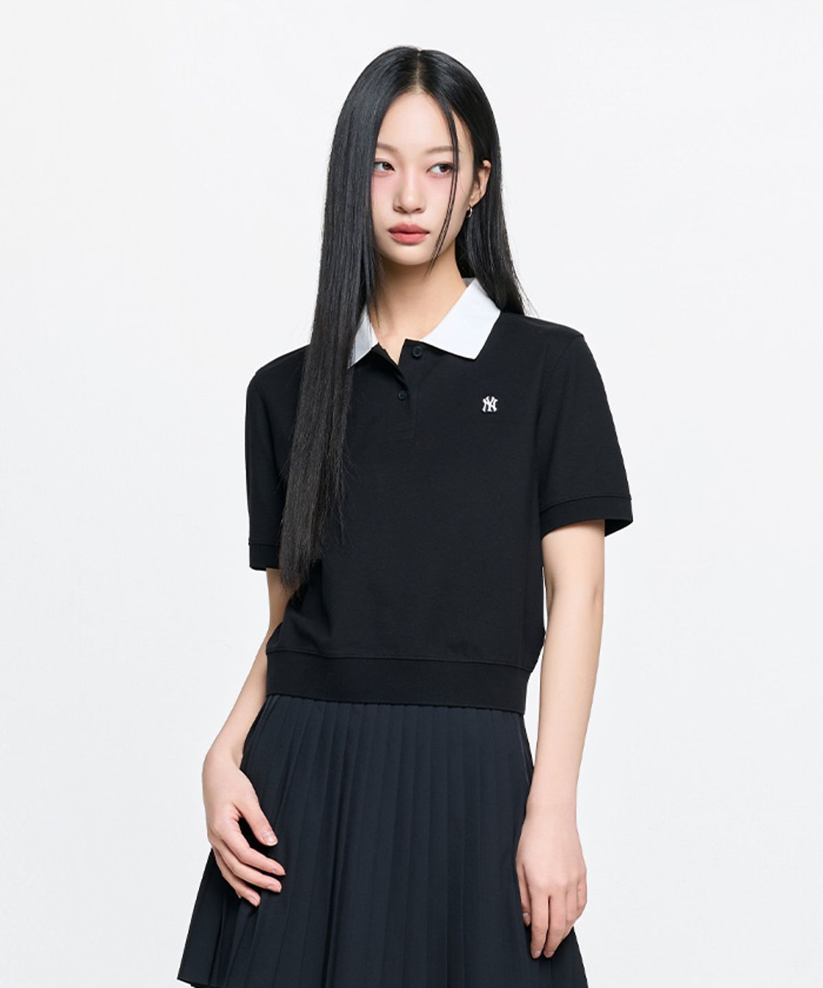 엠엘비(MLB) 여성 베이직 크롭 카라 티셔츠 NY (Black)