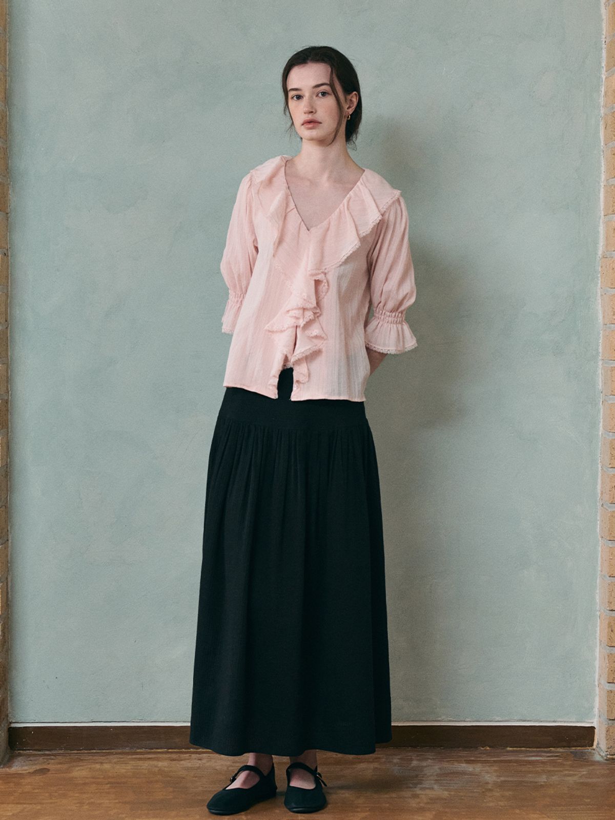 르니나(LENINA) AMELIE frill puff blouse_PINK