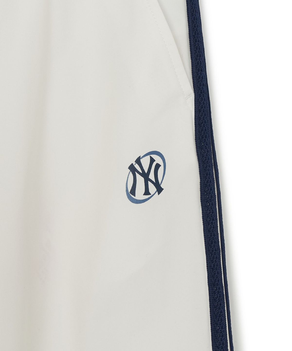 엠엘비(MLB) 스트릿 스포티브 테이핑 와이드 팬츠 NY (Ivory)