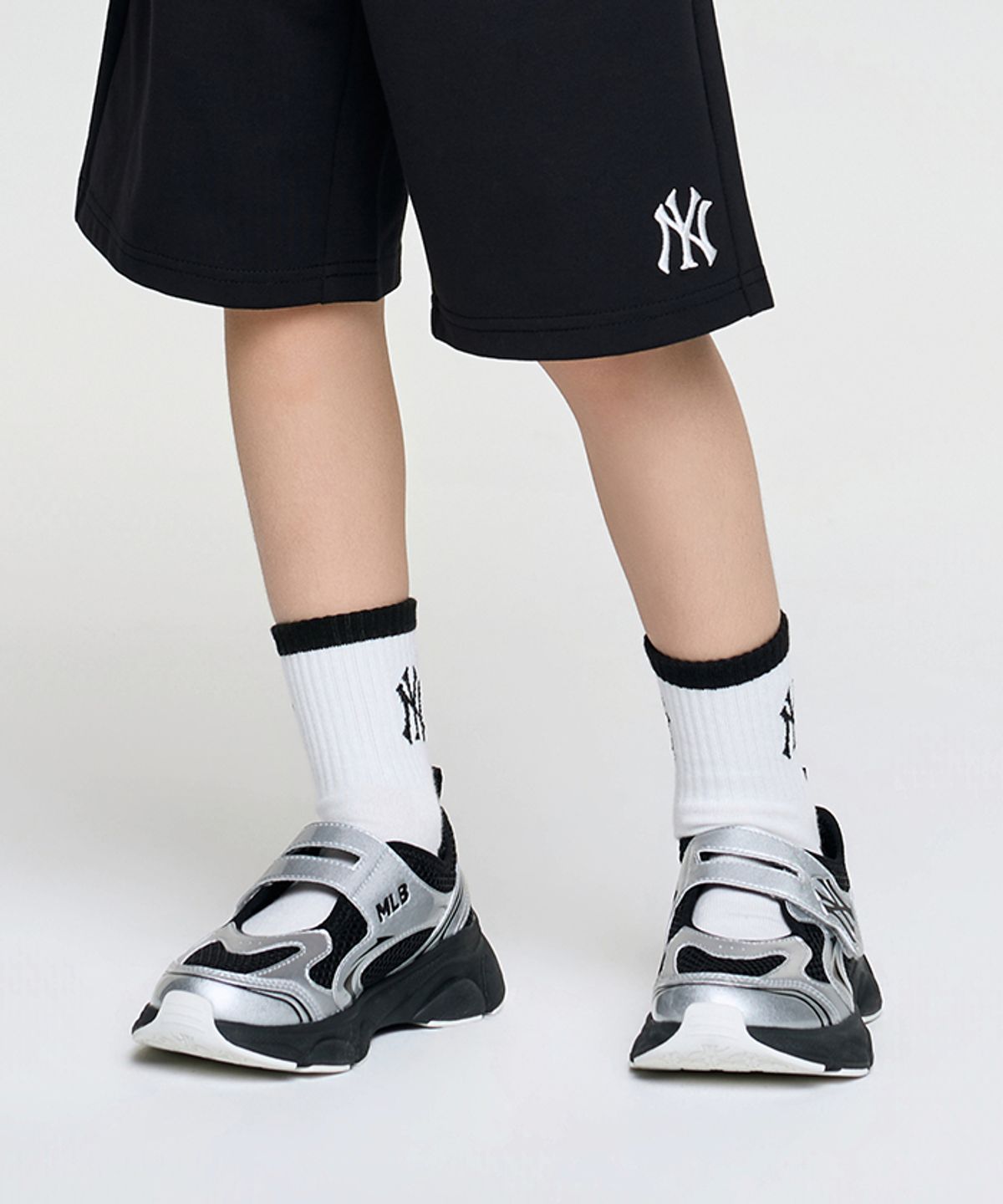 엠엘비 키즈(MLB KIDS) 에이스 러너 라이트 NY (Black)
