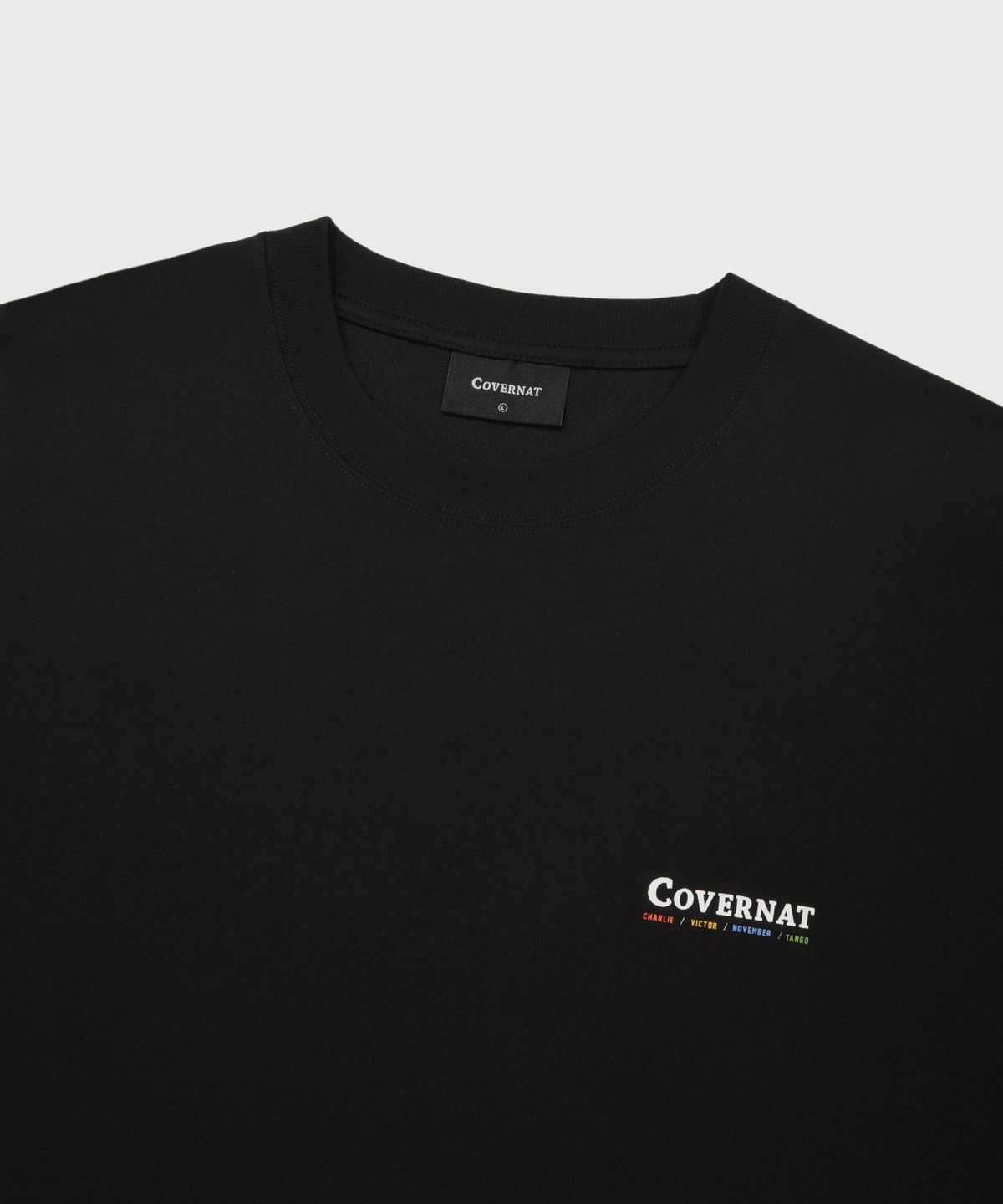 커버낫(COVERNAT) 쿨 코튼 플래그 그래픽 티셔츠 블랙
