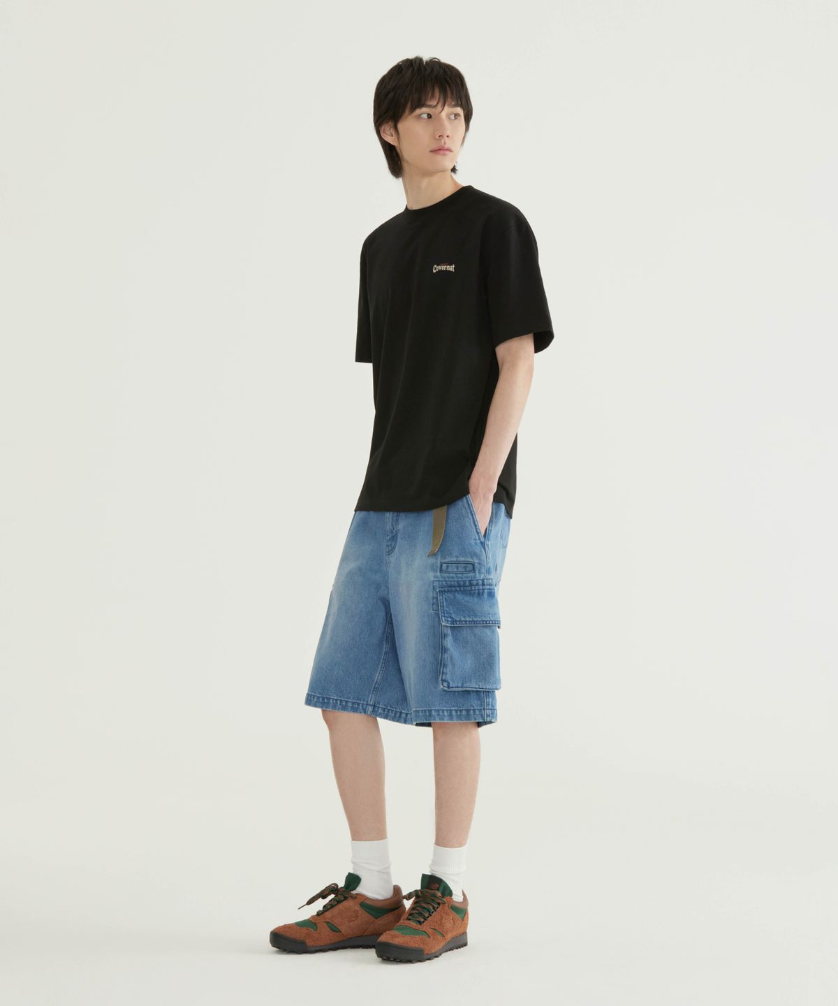 커버낫(COVERNAT) 링사 와이드 카고 데님 쇼츠 다크 블루