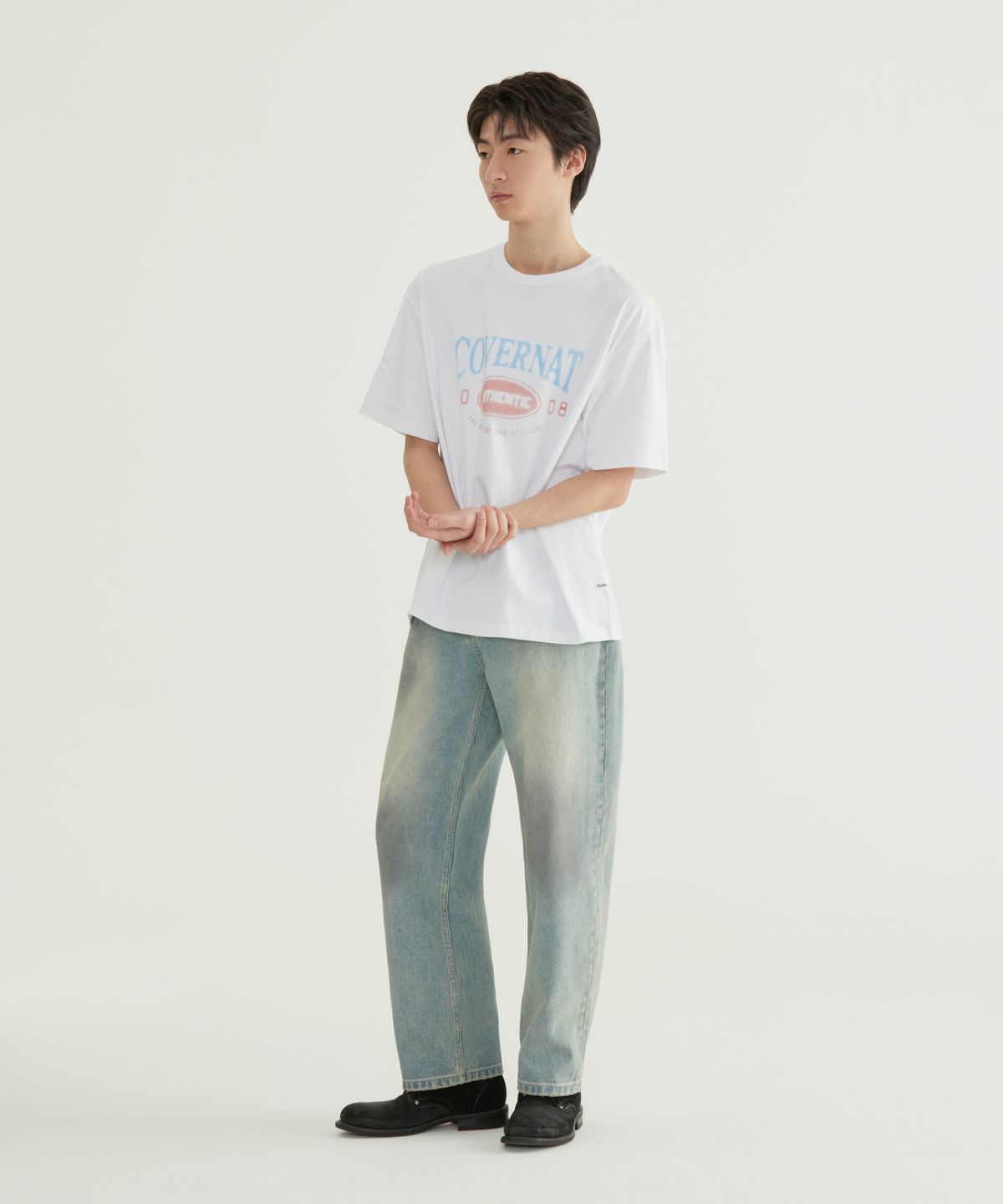커버낫(COVERNAT) 브러시 레터링 그래픽 티셔츠 화이트
