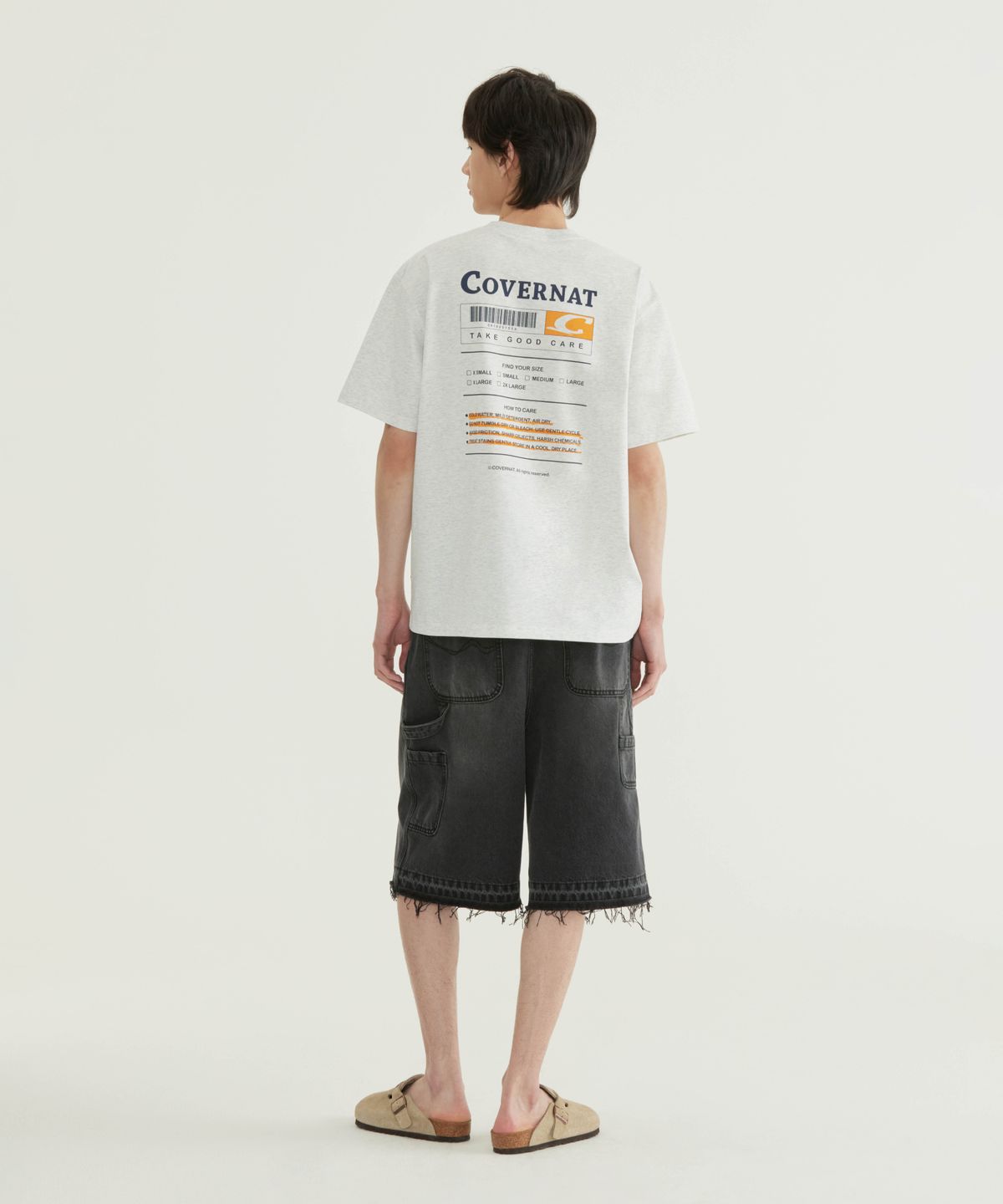 커버낫(COVERNAT) 수피마 라벨 그래픽 티셔츠 다크 네이비