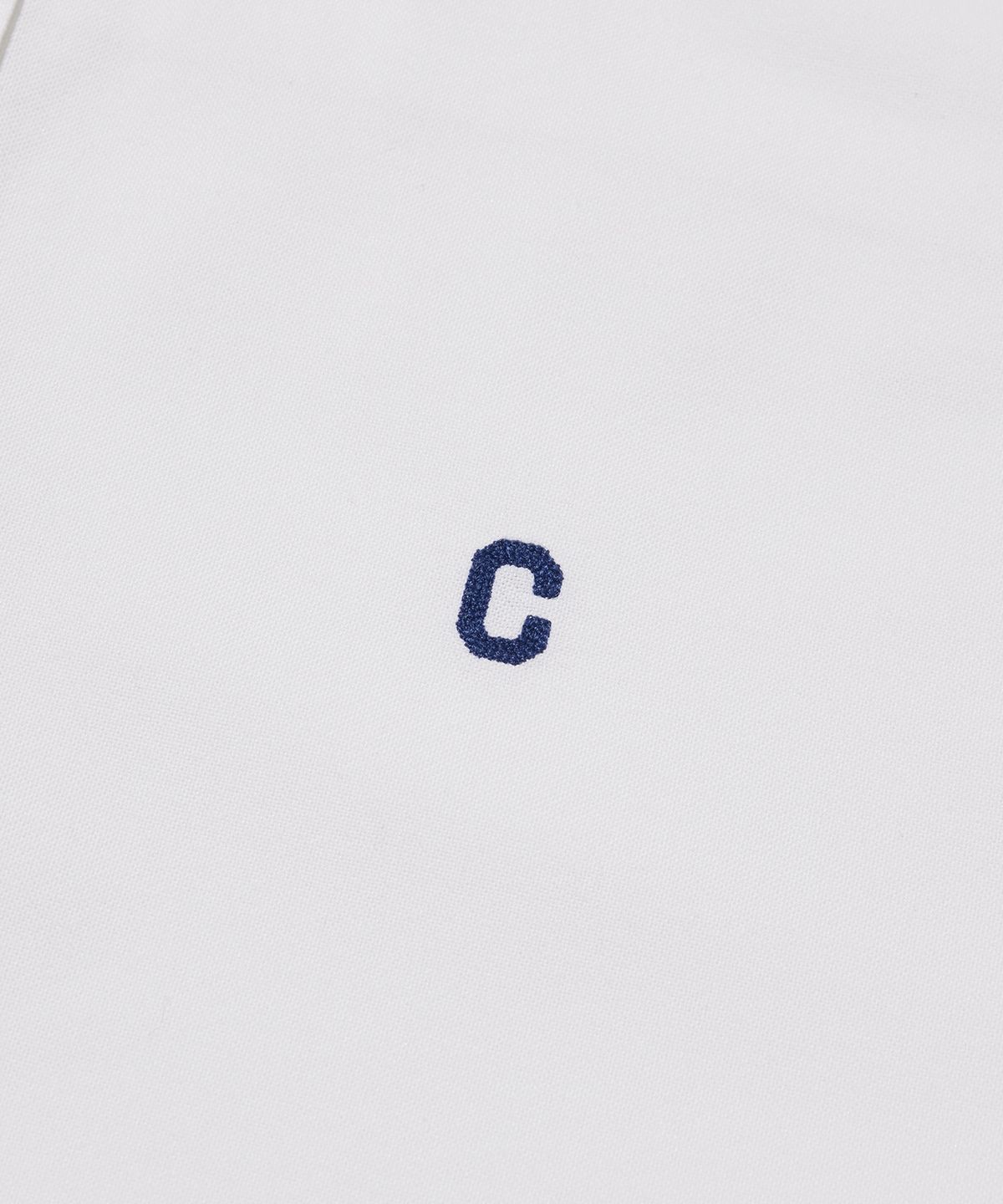 커버낫(COVERNAT) 쿨맥스® C 로고 옥스포드 하프 셔츠 오프 화이트